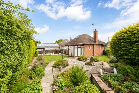 2 bedroom bungalow for sale, Newton Drive, Wirral, Merseyside, CH48