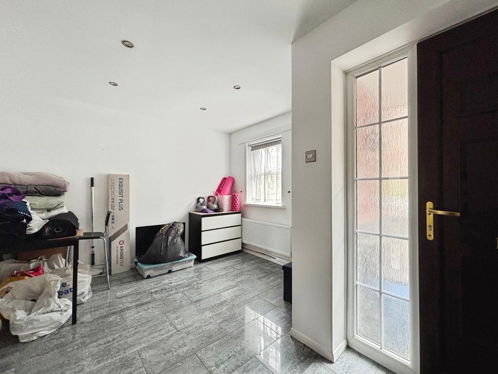 House in Cardiff - View 4