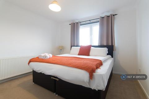 undefined, Greer Quadrant, Clydebank, G81