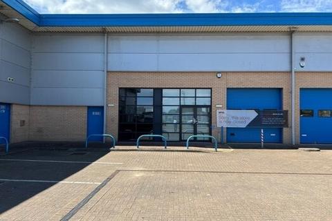 Showroom to rent, St. James Mill Rd Northampton NN5 5JH
