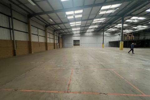 Warehouse to rent, Shipton Way Rushden NN10 6GL