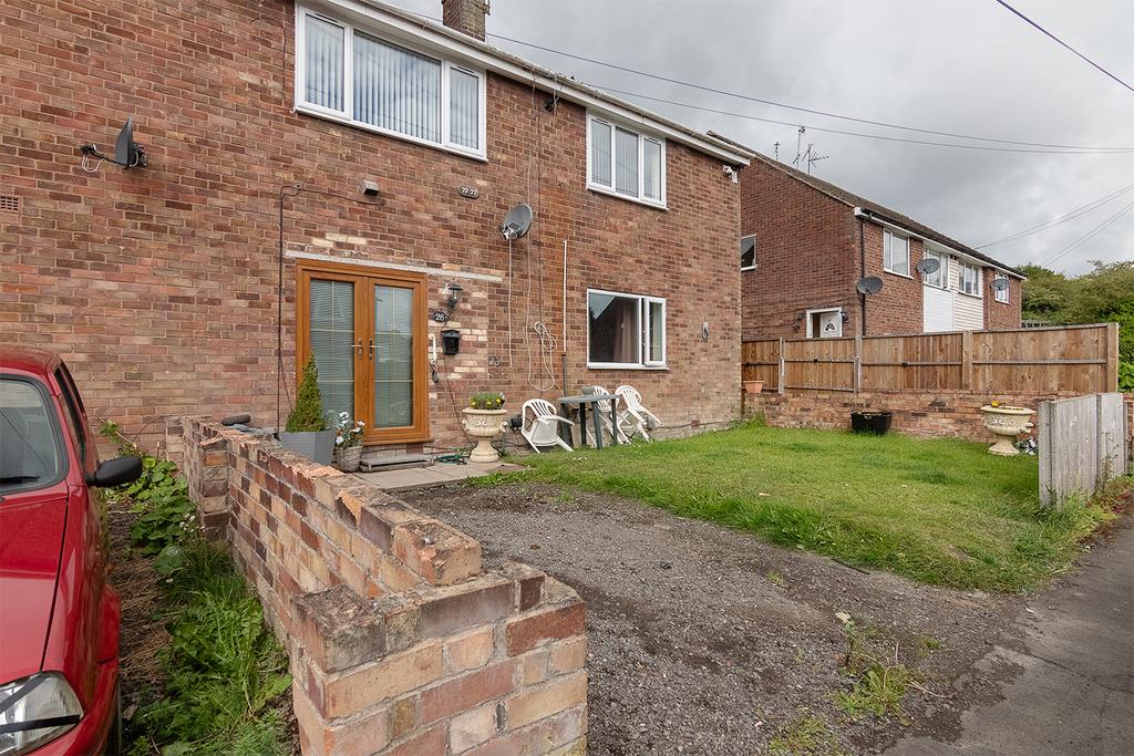 2 bedroom flat for sale