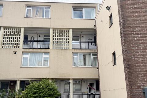 Maisonette - Vaagso Close, Plymouth PL1