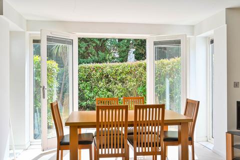 1 bedroom flat for sale, Newark Lane, Ripley, Woking, GU23