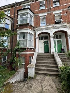 1 bedroom flat to rent, Whipps Cross Rd, Waltham Forest, E11