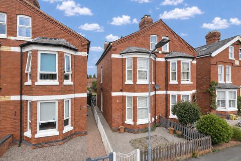 4 bedroom semi-detached house for sale, Tower Road, Hereford, HR4