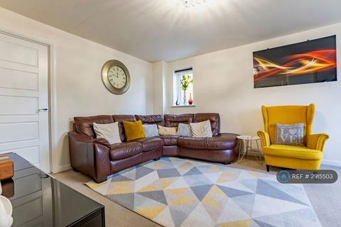 3 bedroom semi-detached house to rent, Harlequin Crescent, Bedford, MK42