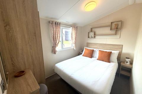 4 bedroom park home for sale, Broadland Sands Holiday Park – Suffolk