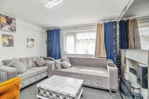1 bedroom flat for sale, Cleavers Avenue, Conniburrow, Milton Keynes, Buckinghamshire, MK14