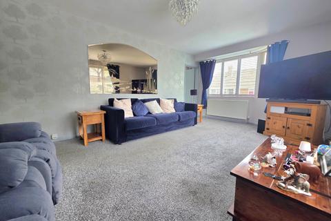 4 bedroom bungalow for sale, Margaret Crescent, Burnham-on-Sea, Somerset, TA8