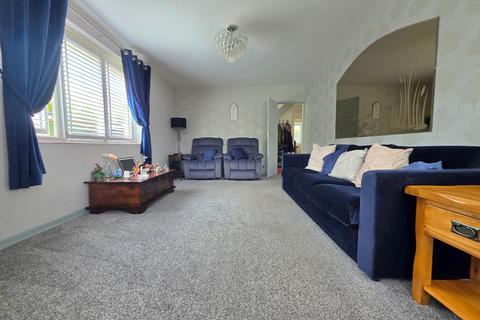 4 bedroom bungalow for sale, Margaret Crescent, Burnham-on-Sea, Somerset, TA8