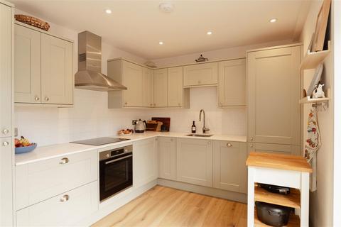 2 bedroom apartment for sale, Chalkpit Lane, Dorking