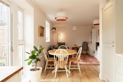 2 bedroom apartment for sale, Chalkpit Lane, Dorking