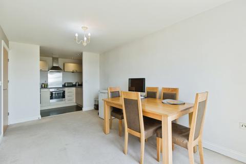 2 bedroom flat for sale, Tanners Close, Crayford, Dartford, DA1