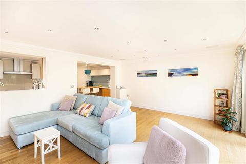 4 bedroom detached house for sale, Verity Crescent, Poole BH17