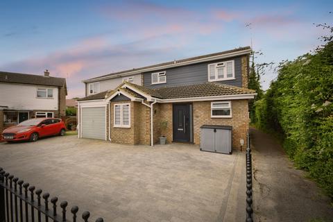 4 bedroom semi-detached house for sale, Jericho Place, Blackmore, Ingatestone