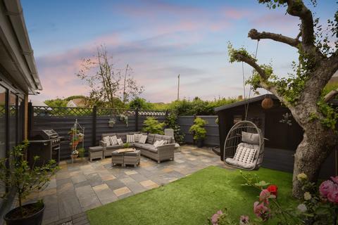 4 bedroom semi-detached house for sale, Jericho Place, Blackmore, Ingatestone