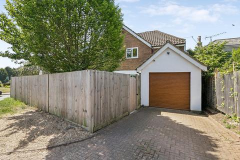 4 bedroom detached house for sale, High Street, Codicote, Hertfordshire, SG4