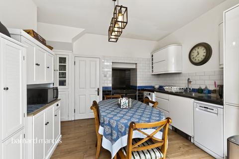 2 bedroom semi-detached house for sale, Boundary Road, Wallington