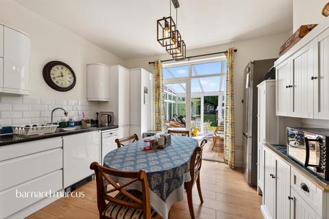 2 bedroom semi-detached house for sale, Boundary Road, Wallington