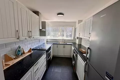 2 bedroom terraced house to rent – pohled 2