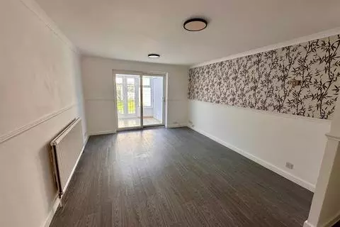 2 bedroom terraced house to rent – pohled 5