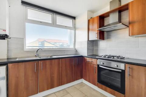 undefined, Cleveland Way, Bethnal Green, London E1