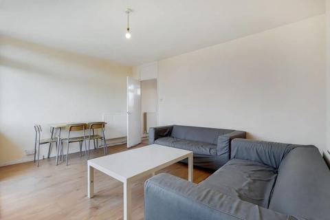 undefined, Cleveland Way, Bethnal Green, London E1