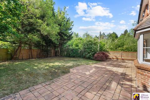 4 bedroom detached house for sale, Little Brook Road, Roydon