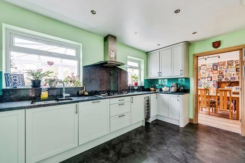 4 bedroom detached house for sale, Warrener Close, Swindon, Wiltshire, SN25