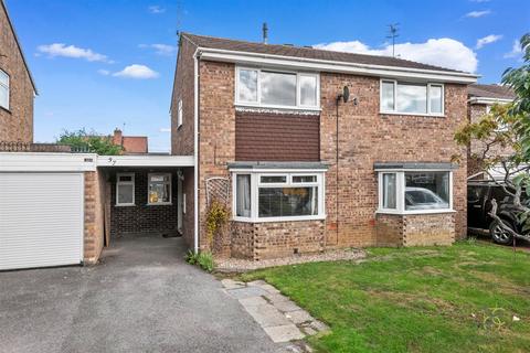 2 bedroom semi-detached house for sale, Digby Road, Evesham WR11