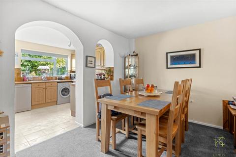 2 bedroom semi-detached house for sale, Digby Road, Evesham WR11