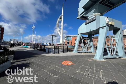 2 bedroom flat to rent, DEPOSIT ALTERNATIVE AVAILABLE Gunwharf Quays Portsmouth PO1