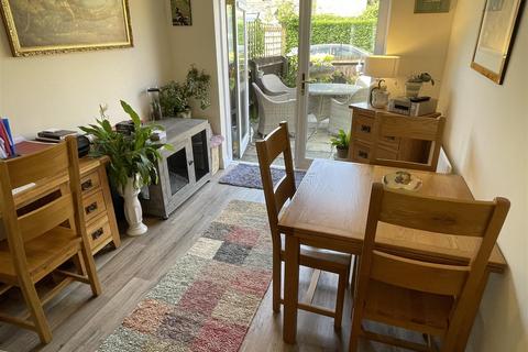 2 bedroom terraced house for sale, 27 Chardwar Gardens, Bourton-On-The-Water, Cheltenham