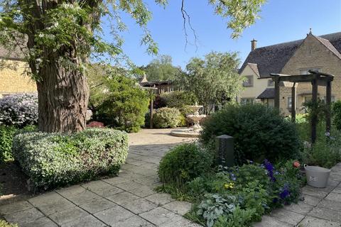 2 bedroom terraced house for sale, 27 Chardwar Gardens, Bourton-On-The-Water, Cheltenham