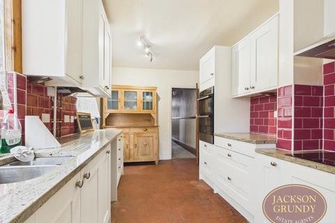 3 bedroom terraced house for sale, Morley Street, Kettering, NN16 9LJ