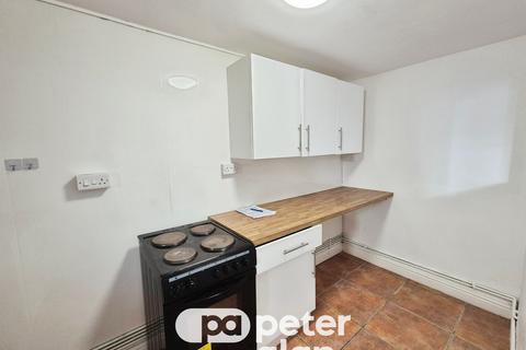 1 bedroom apartment to rent, York Place, Newport, NP20