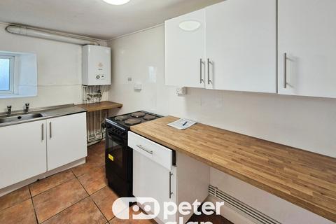 1 bedroom apartment to rent, York Place, Newport, NP20