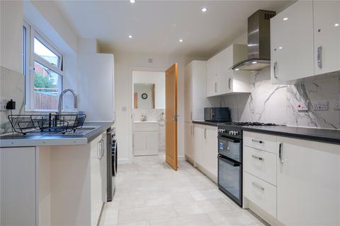 3 bedroom terraced house to rent, Norfolk Road, Berkshire RG30