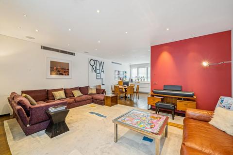 4 bedroom terraced house to rent, Lyall Mews, Belgravia, London SW1X