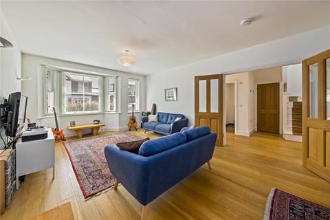 undefined, Sunnyside Road, Teddington
