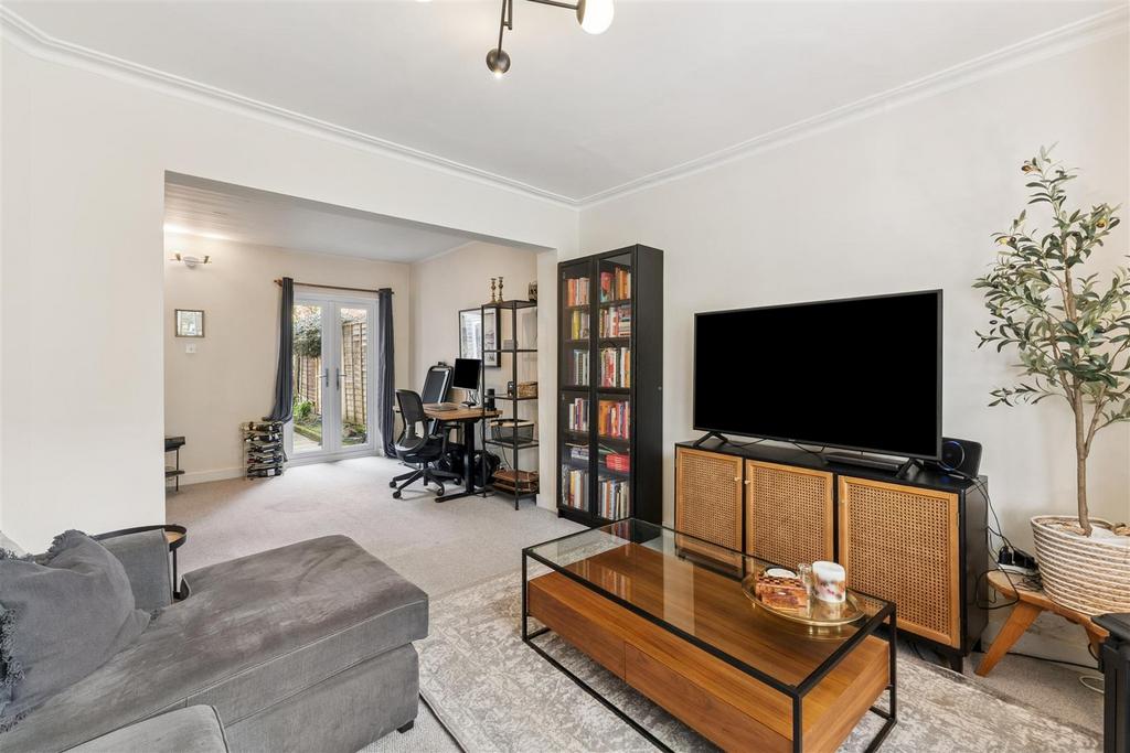 Duke Road, W4 - FOR SALE