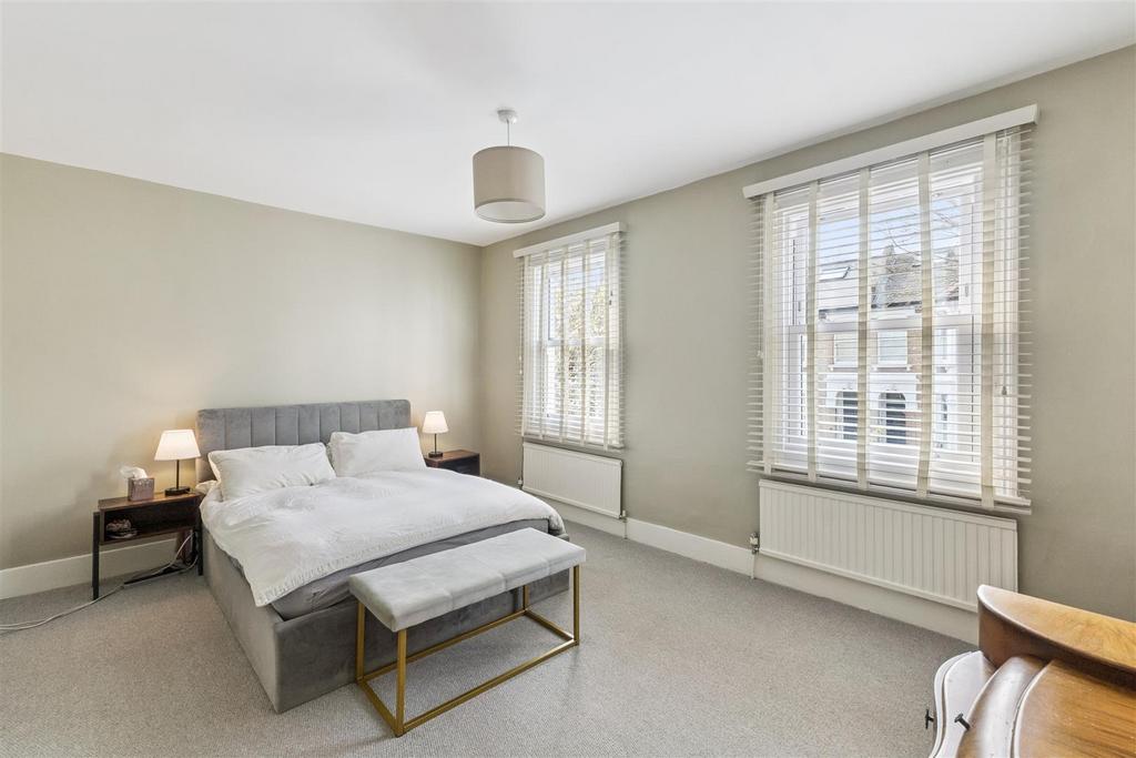 Duke Road, W4 - FOR SALE