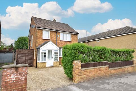 3 bedroom detached house for sale, High Road, Leavesden, WD25