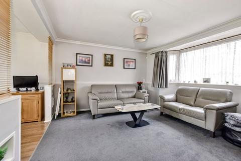3 bedroom detached house for sale, High Road, Leavesden, WD25