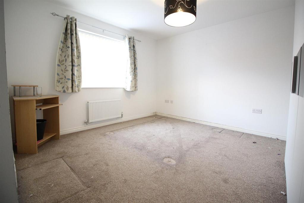 House in North Tyneside, Lime Gardens, Holystone - View 5