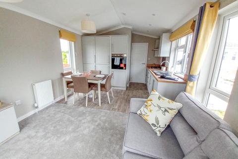 1 bedroom park home for sale, Weymouth, Dorset, DT3