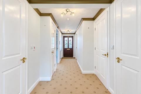 2 bedroom apartment for sale, Forum Court, Southport PR8