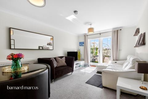 2 bedroom flat for sale, Kingston Road, Epsom