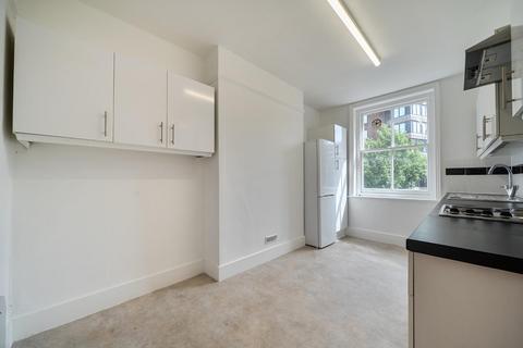 2 bedroom maisonette to rent, High Street, Bromley, BR1